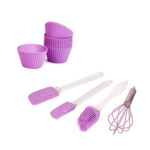imagen de Set De 16 Piezas De Reposteria Carol Lila (4395)